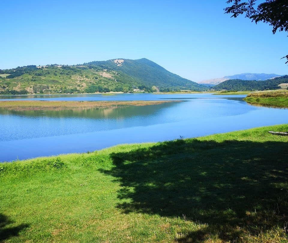 Lago di Canterno景点图片