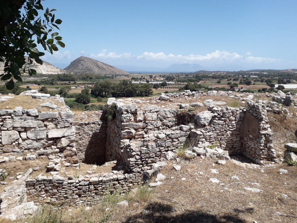 Dymaean Wall-Kalogria必去景点