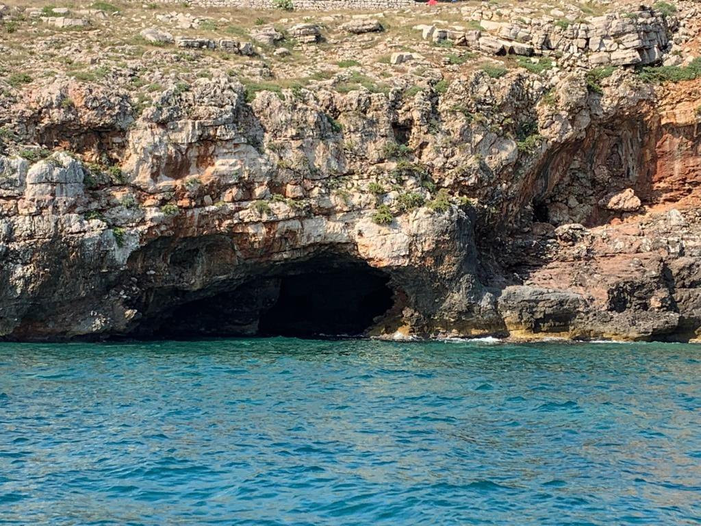 La Grotta delle Tre Porte景点图片