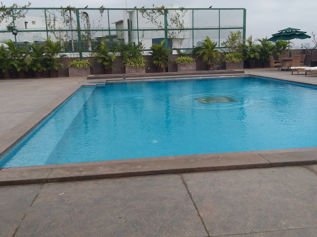 拉马维拉酒店主图