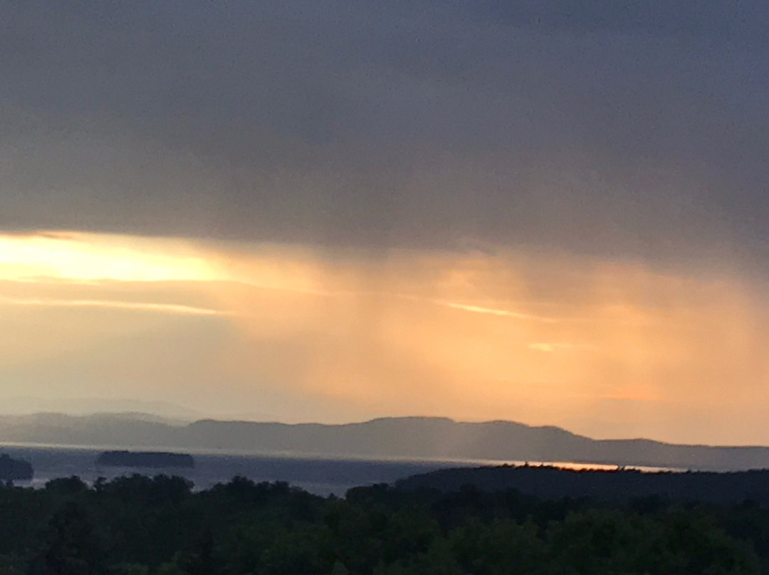 Overlook Park-南伯灵顿必去景点