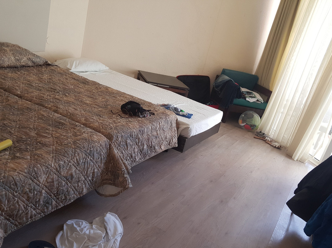 Alexandros Hotel主图