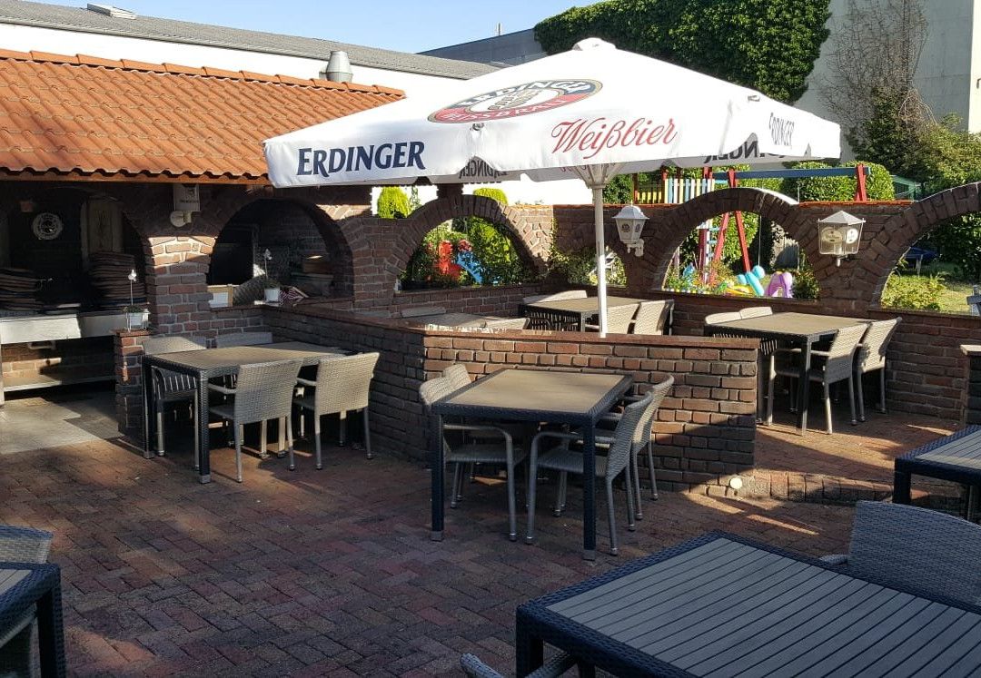 艾梅里希斯达德特酒店主图