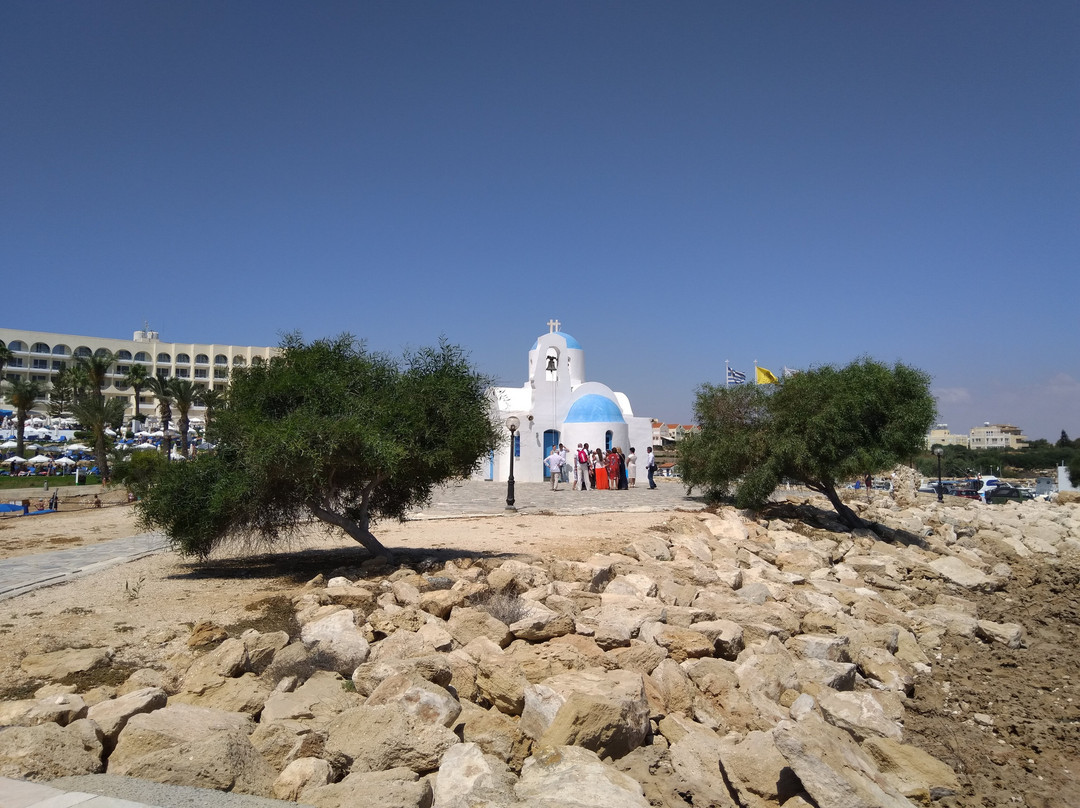 St Nicholas Church-帕拉林尼必去景点