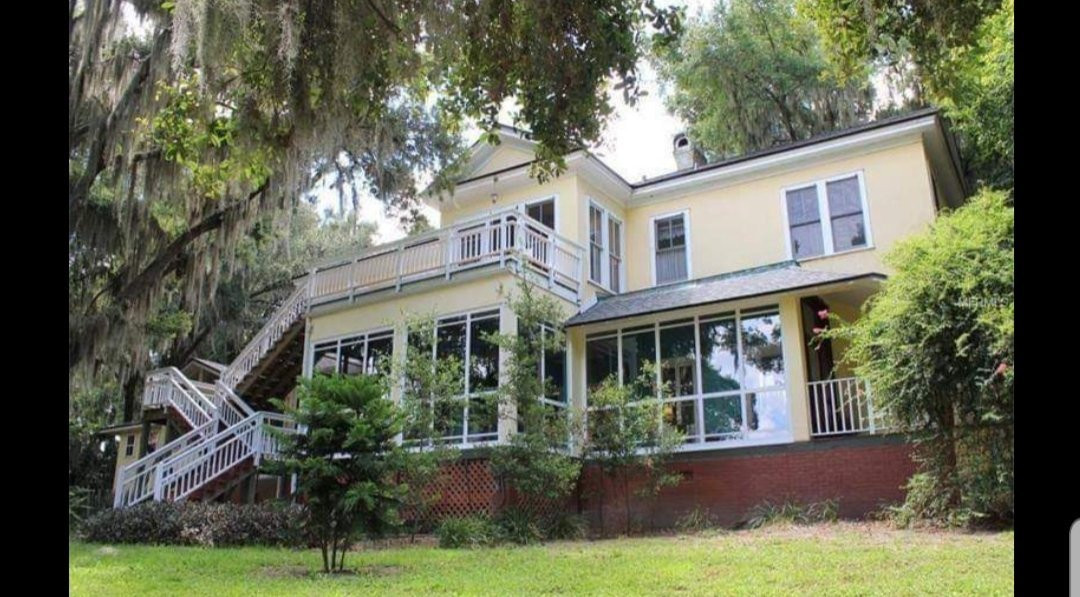 Oakland Manor House主图