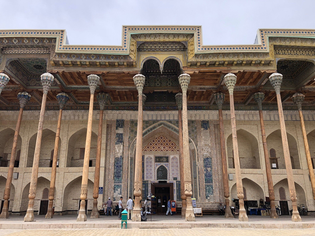 Moschea Bolo-khauz景点图片