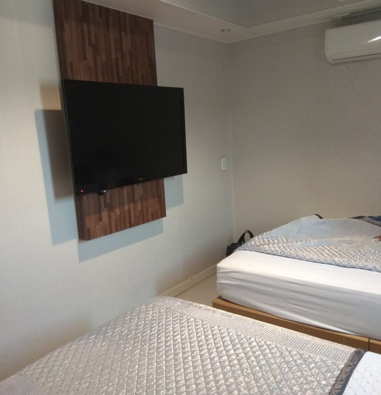 新水原酒店主图