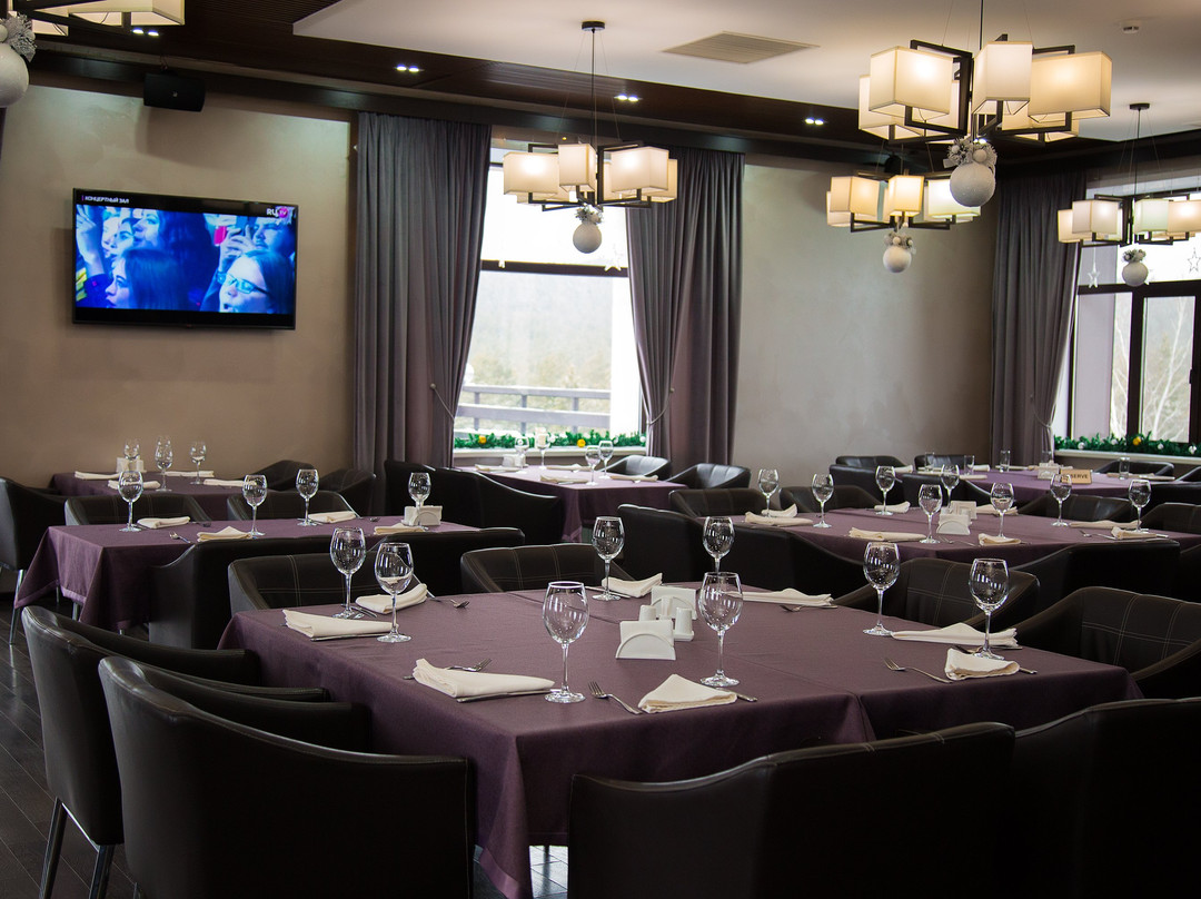 Park House Kokshetau Hotel主图