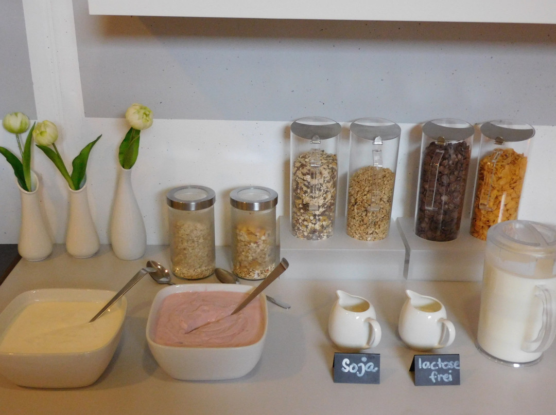 罗特斯豪斯酒店主图