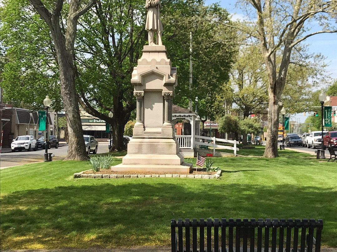 Veterans Memorial Park景点图片