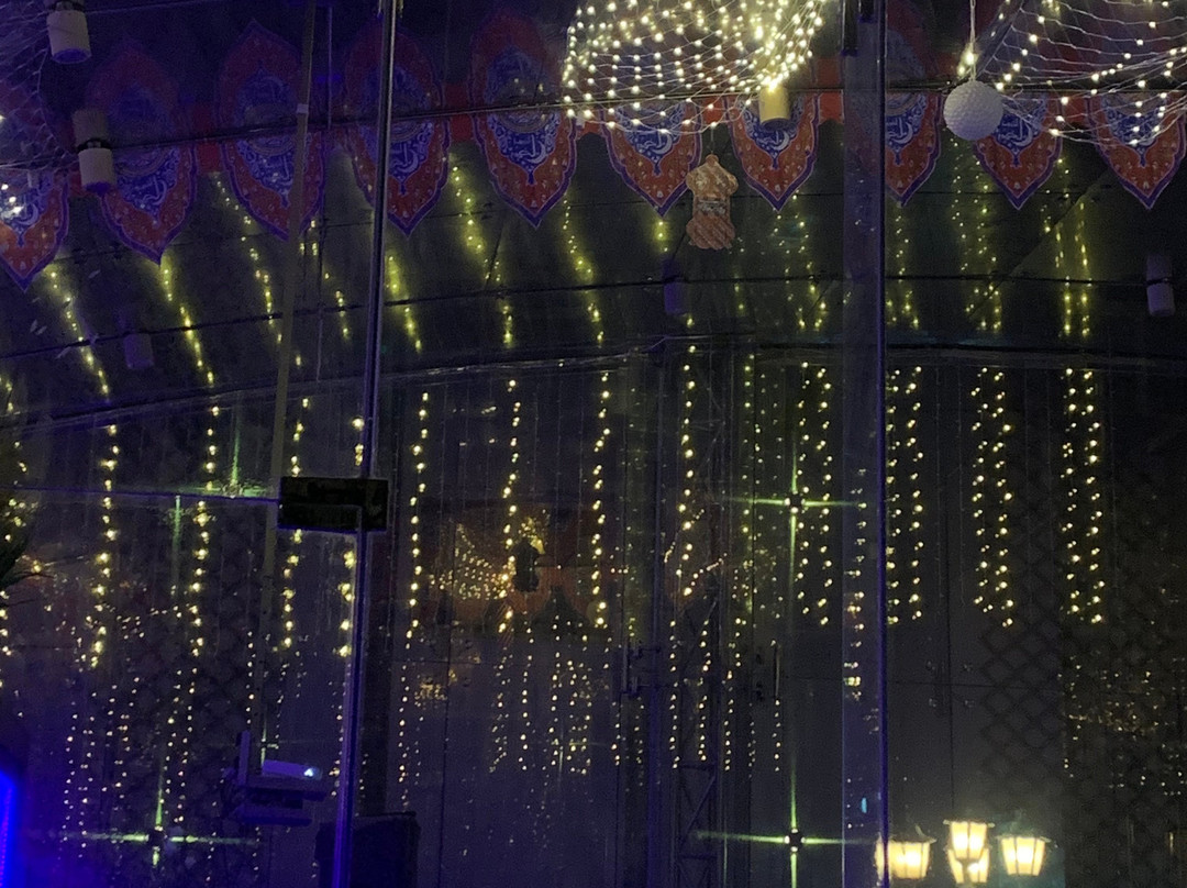 华美达酒店主图