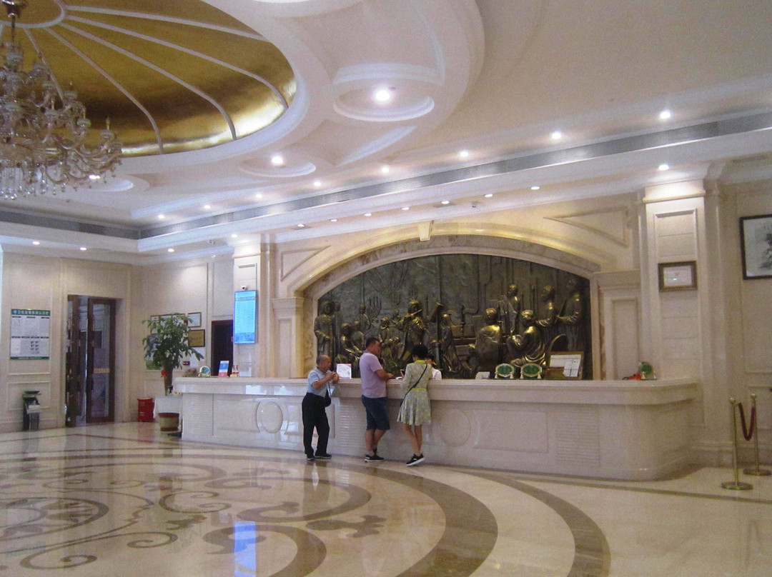 信宜维也纳酒店新尚路店主图