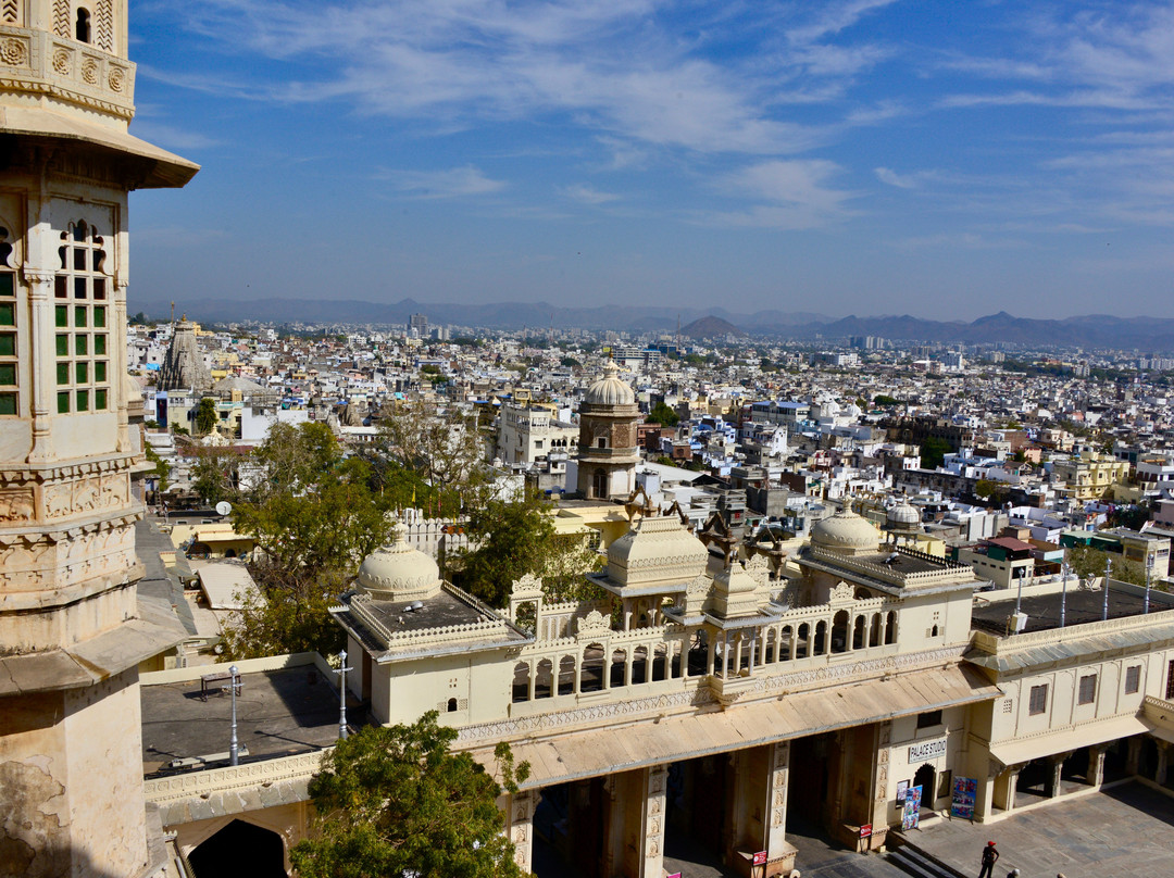 Udaipur Taxi with Guide-乌代布尔必去景点