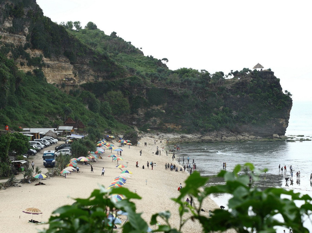 Pok Tunggal Beach-基杜尔山必去景点
