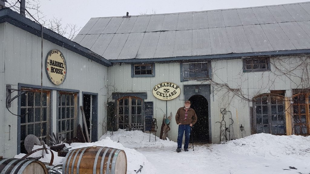Black Prince Winery & Canadian Cellars offering Wood-Fired Pizza & Disc Golf景点图片