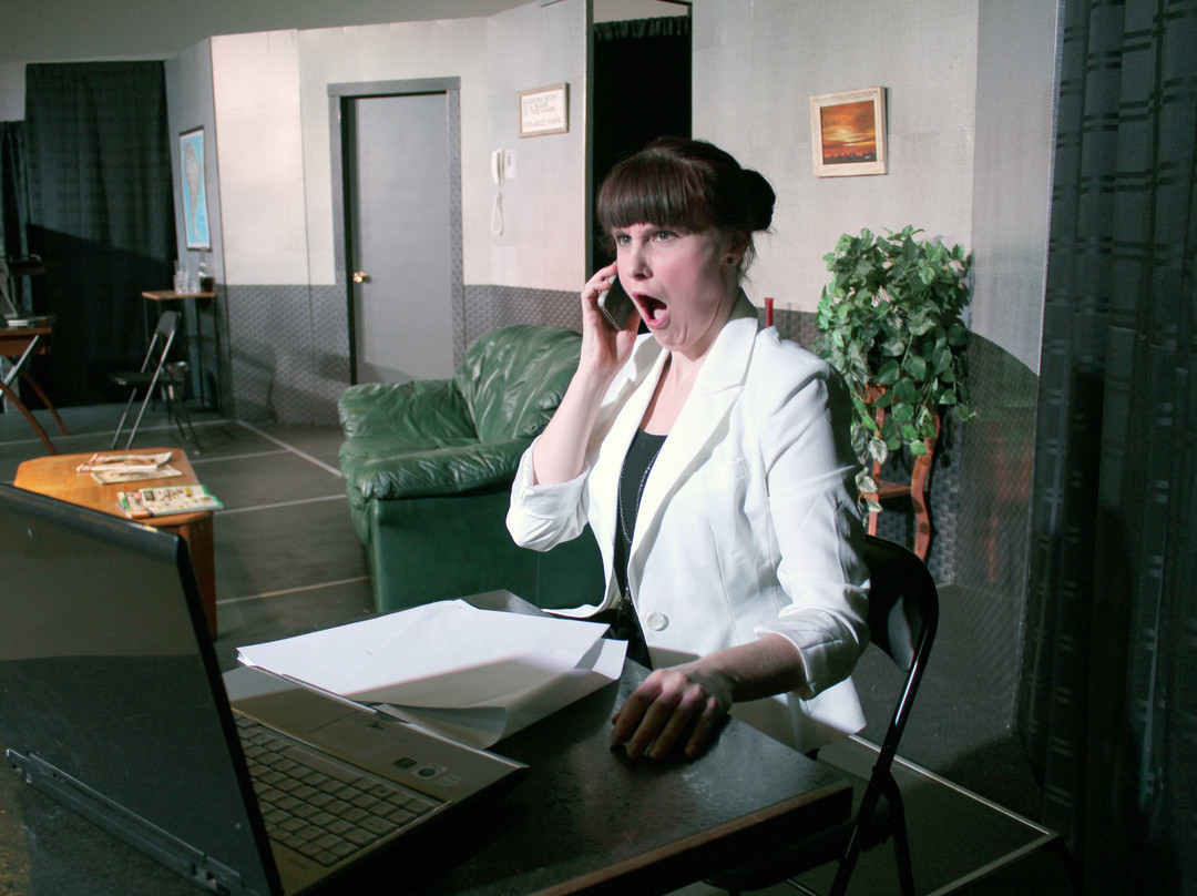 Mini Fridge Theatre Company-萨斯卡通必去景点