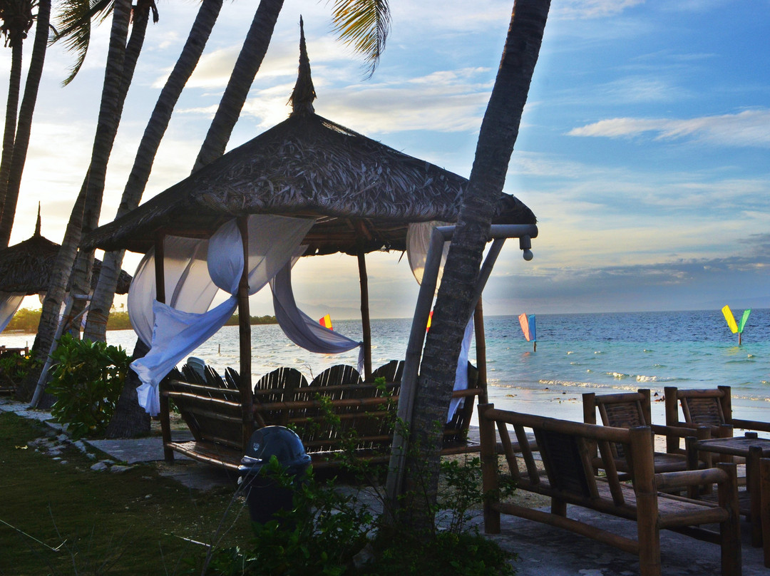 托丽背包客天堂酒店主图