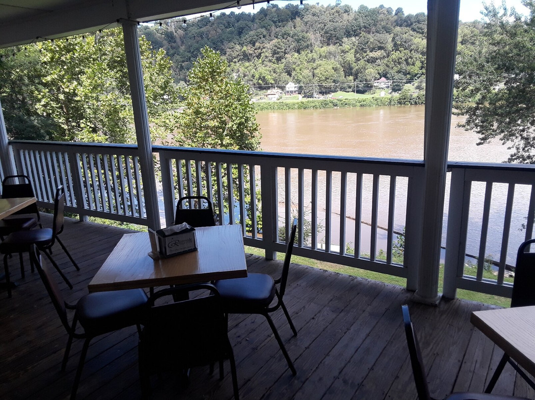 Riverside Golf Course