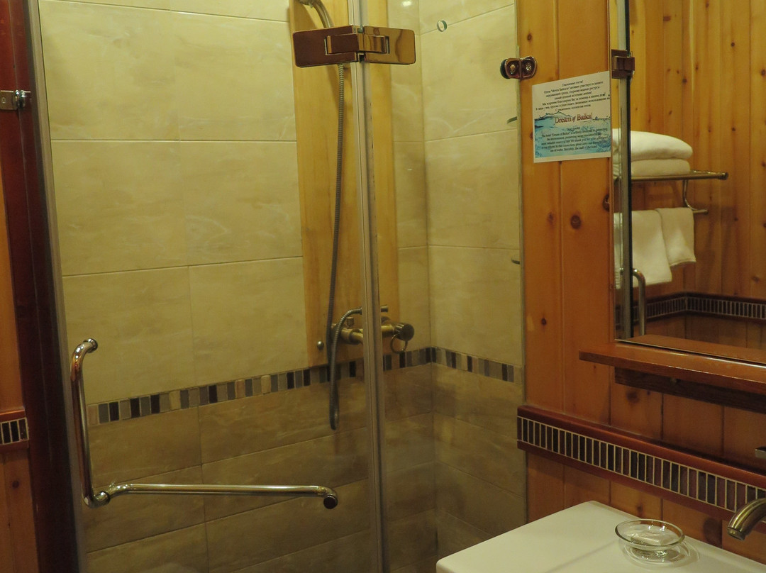 贝加尔梦幻酒店主图