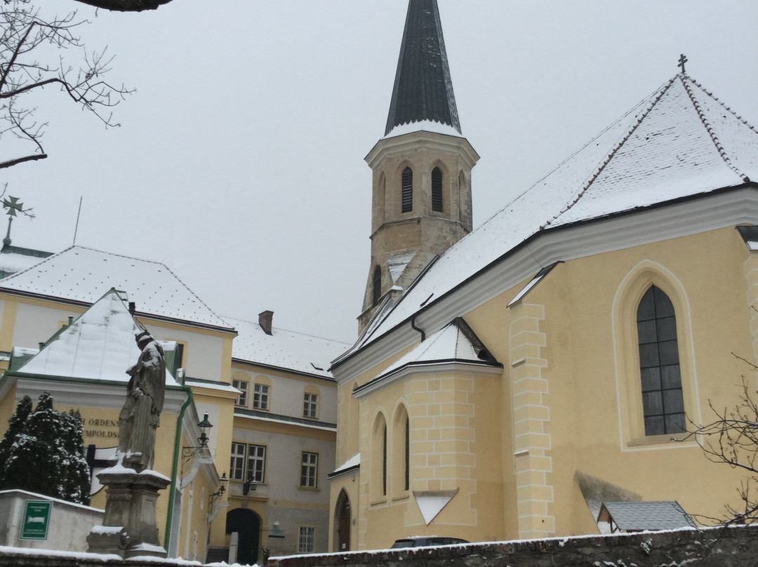 Schloss Gumpoldskirchen主图
