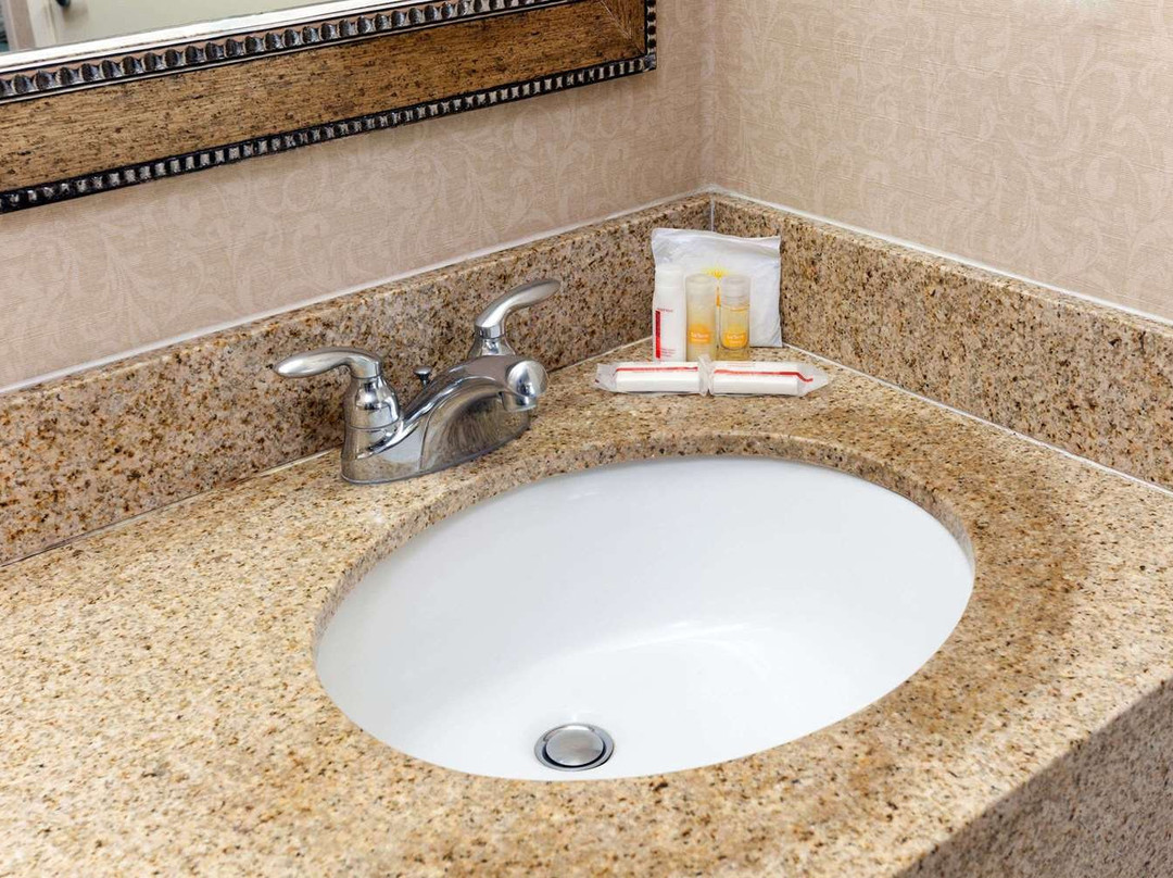 Days Inn by Wyndham Alhambra CA主图