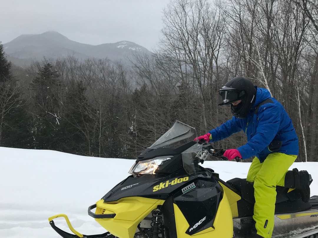 Northern Extremes Snowmobile-巴特利特必去景点