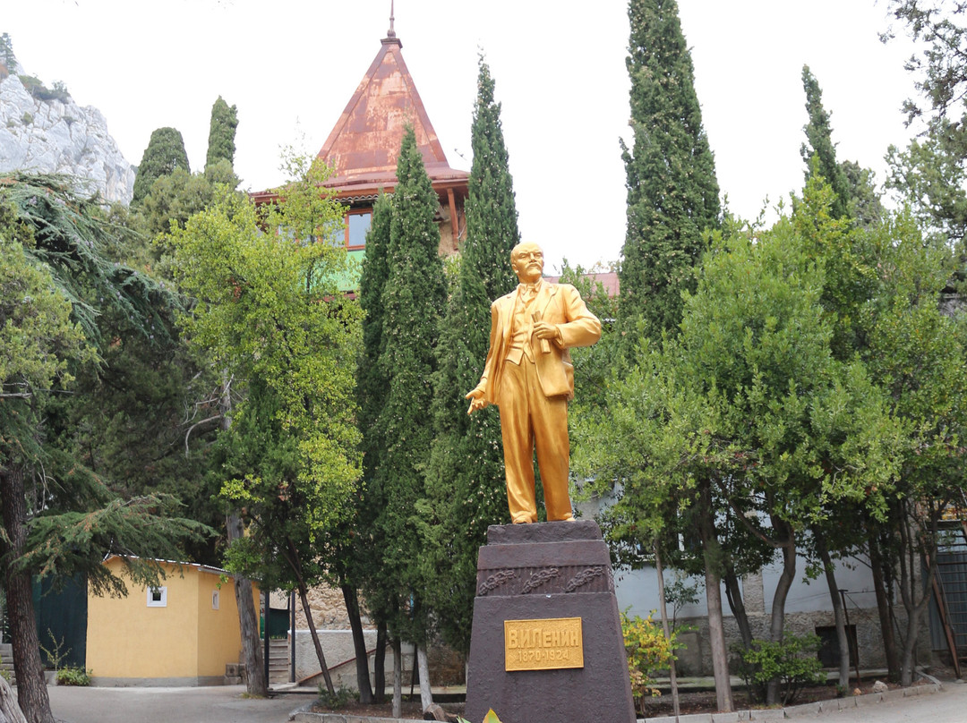 Villa Khrizolit-Simeiz必去景点
