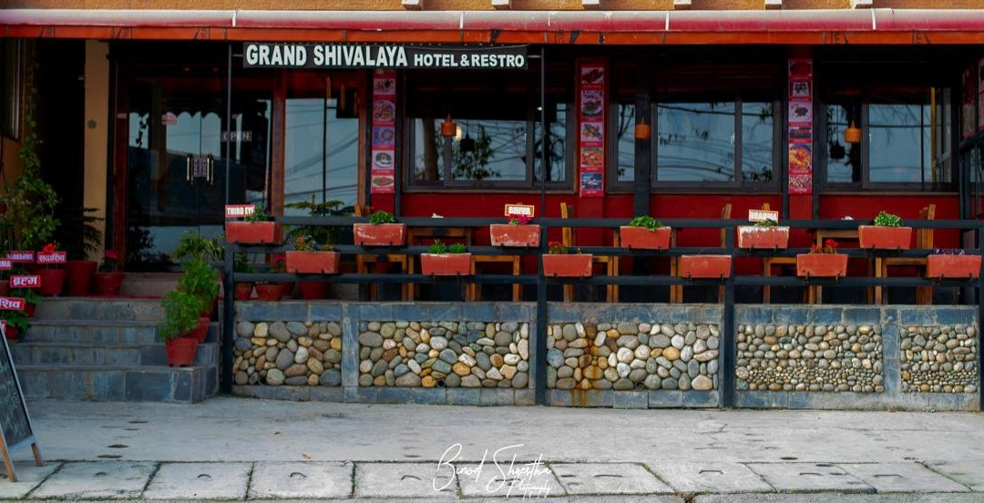 Grand Shivalaya Hotel And Restro主图