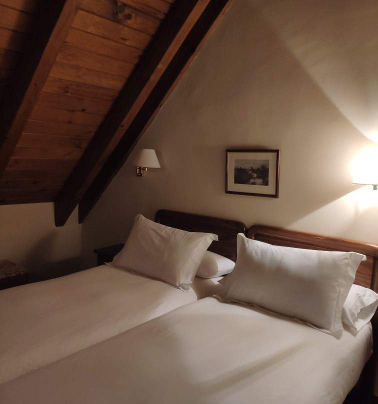 Hotel Besiberri主图