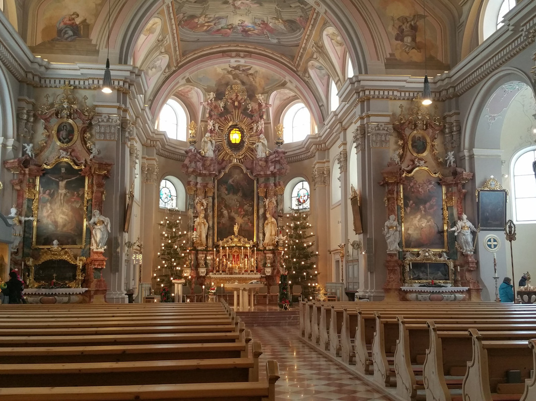 Pfarrkirche zum Hl. Nikolaus景点图片