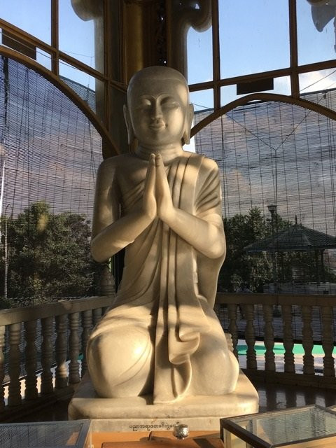 Kyauk Daw Kyi-仰光必去景点