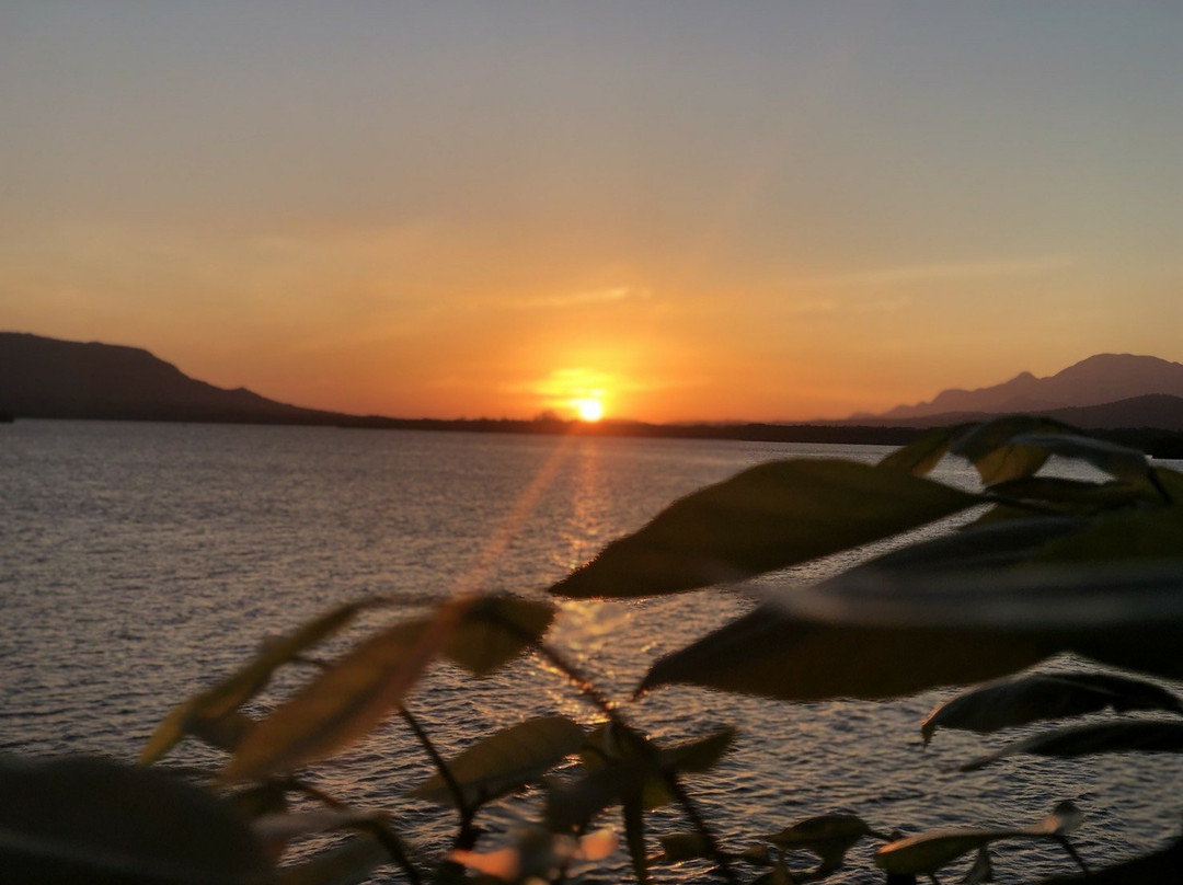 Karang Sewu Beach-吉利马努克必去景点