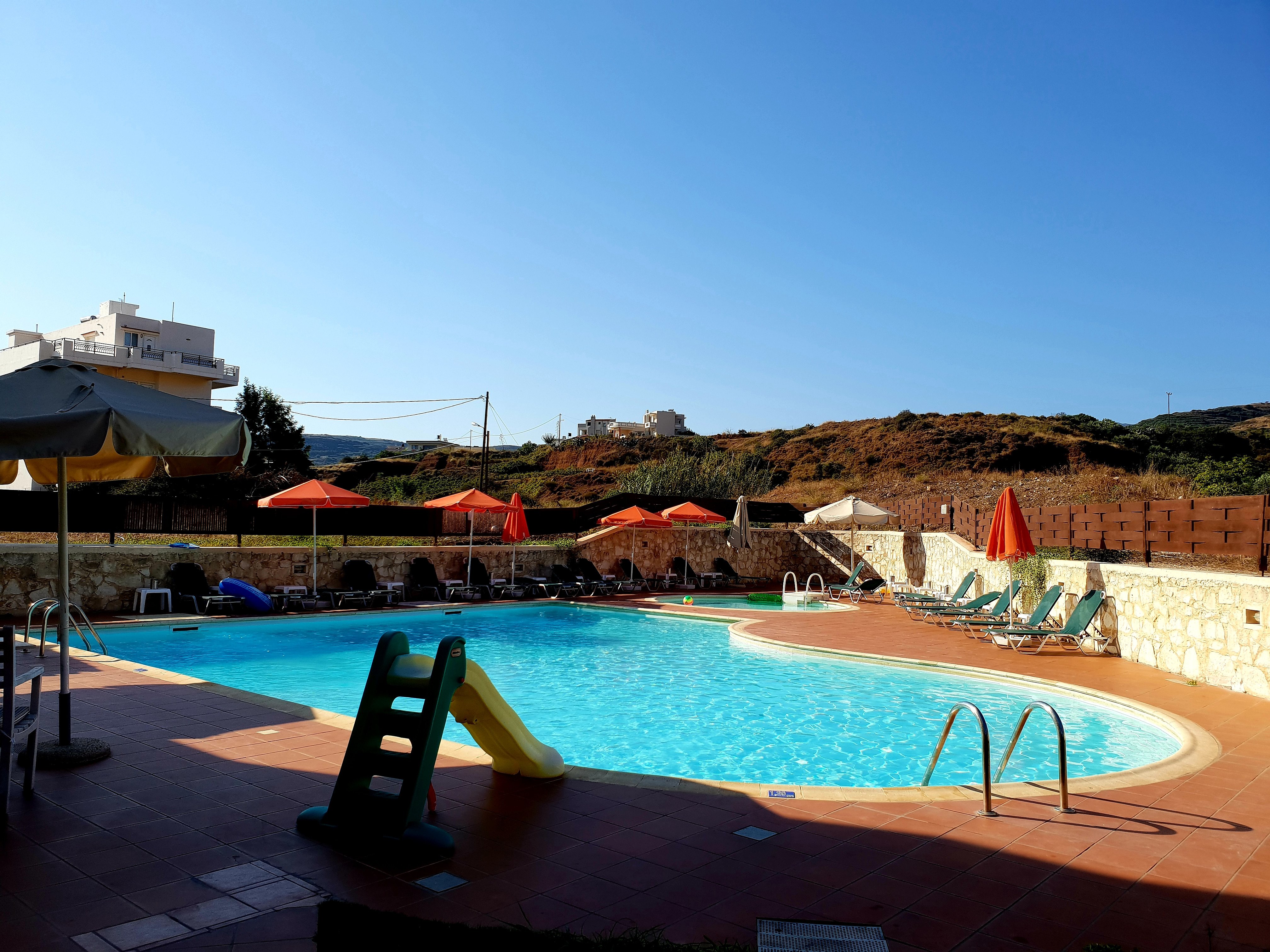 Hermes Hotel Kissamos-泳池