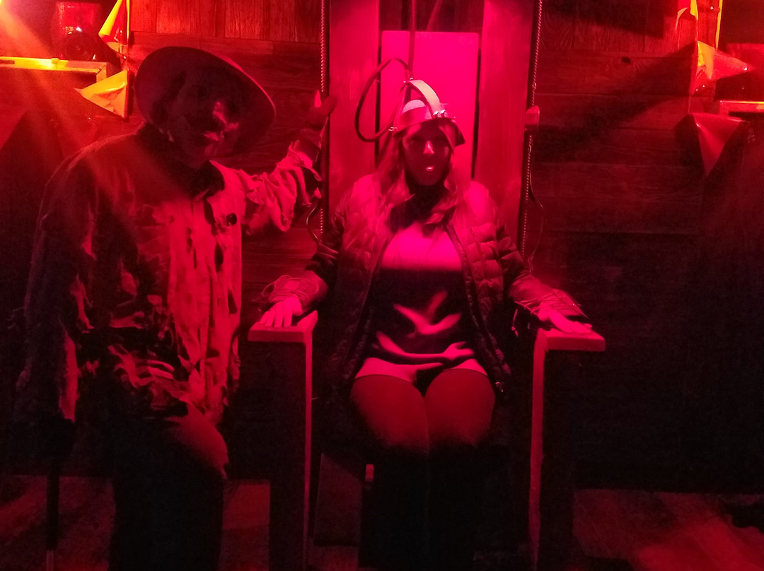 Haunted bear Valley Farms-Big Bear City必去景点