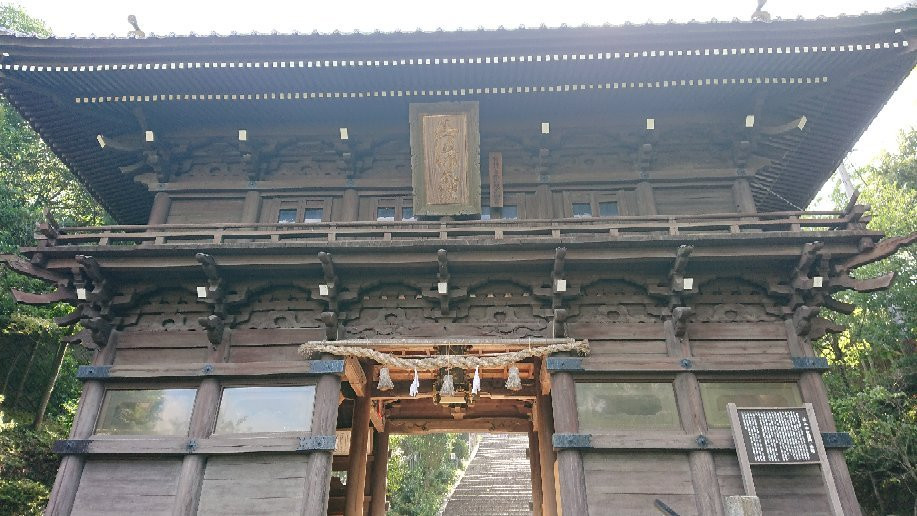 Takatsu Kakinomoto Shrine-益田市必去景点