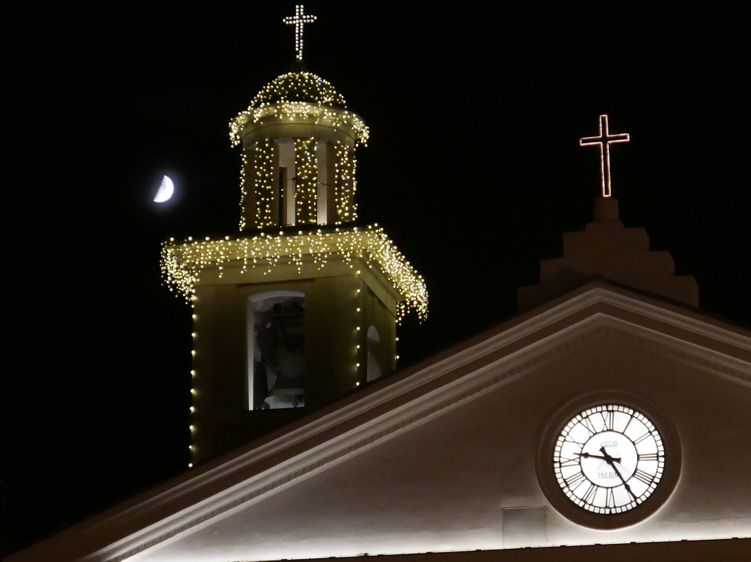 东塞斯特里旅游景点-Basilica di Santa Maria di Nazareth