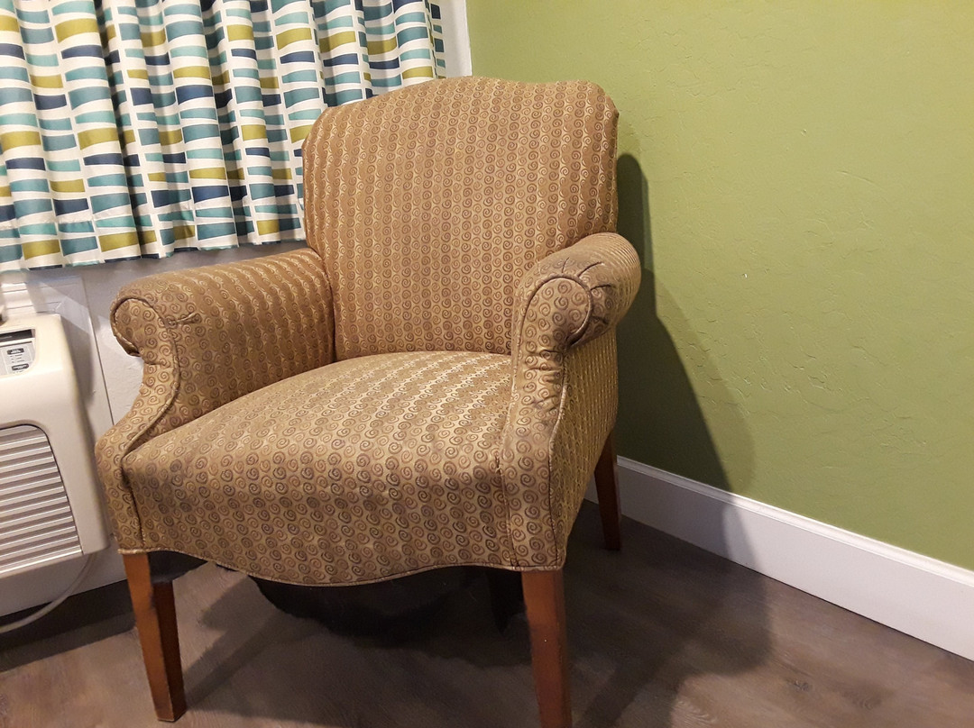 吉尔罗伊旅馆主图