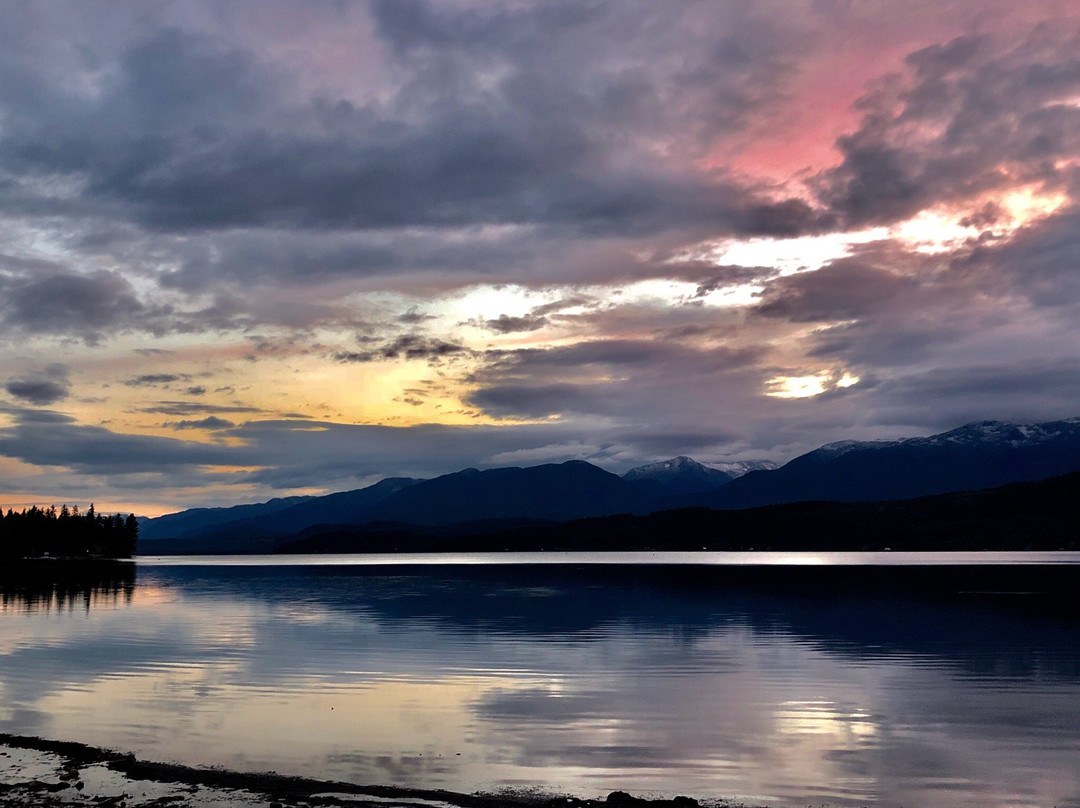 Lakelse Lake Provincial Park景点图片