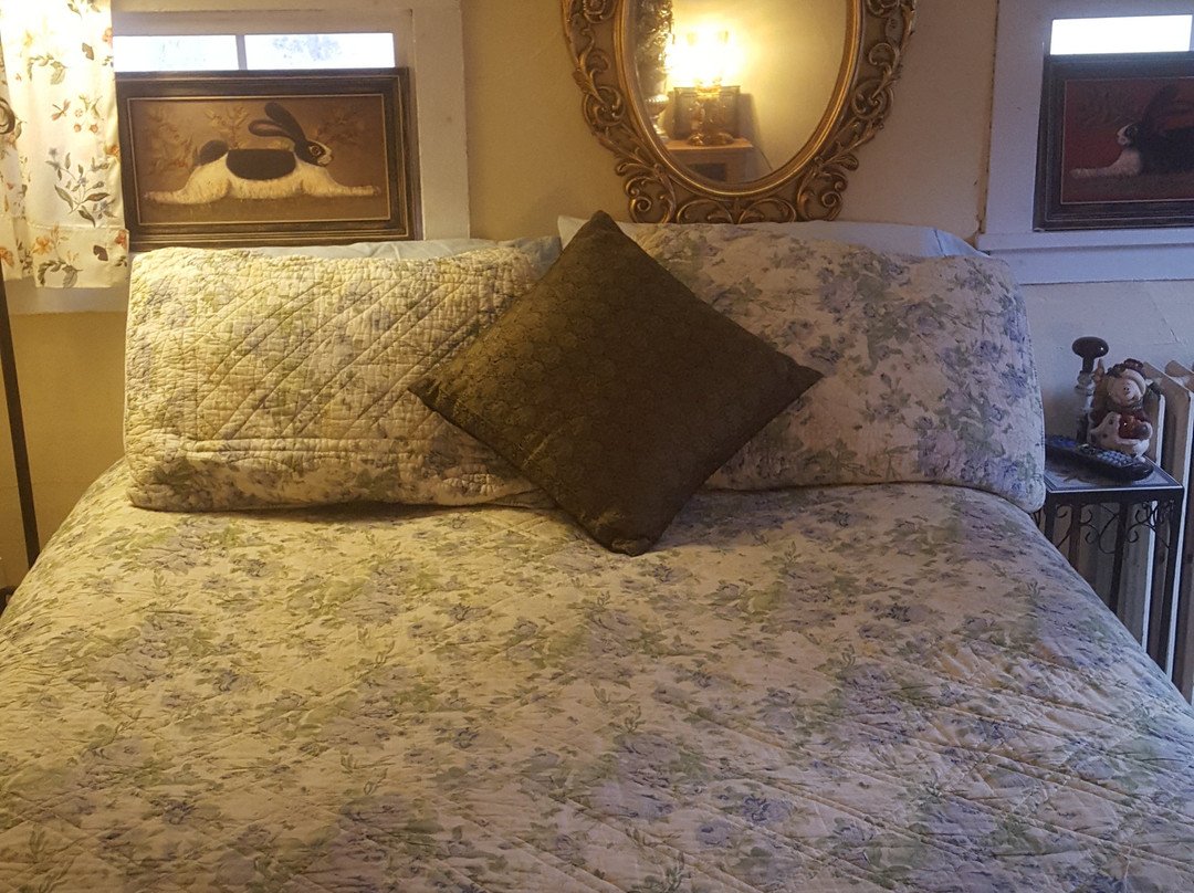 A Meadow House BnB主图