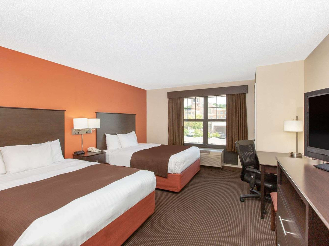 AmericInn Ottumwa主图