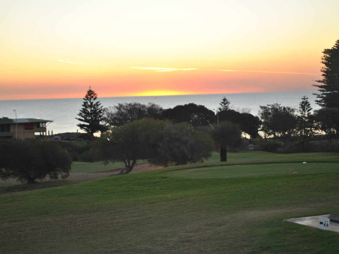 Sea View Golf Club景点图片
