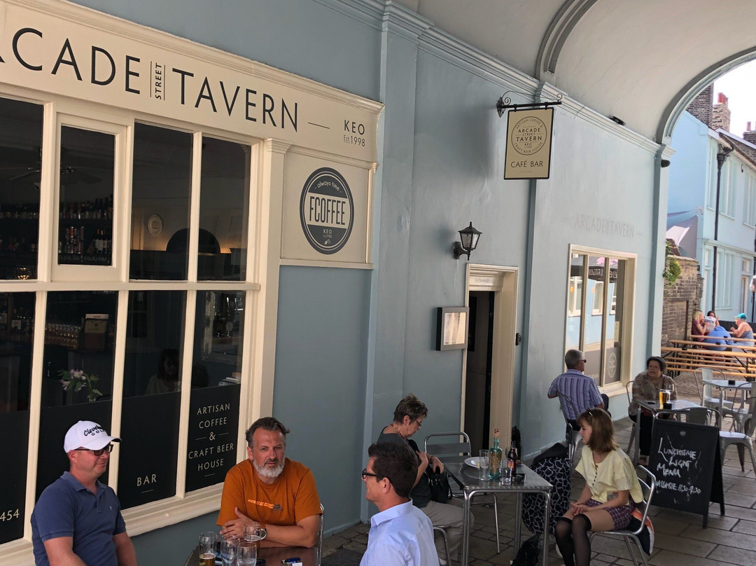 Arcade Street Tavern