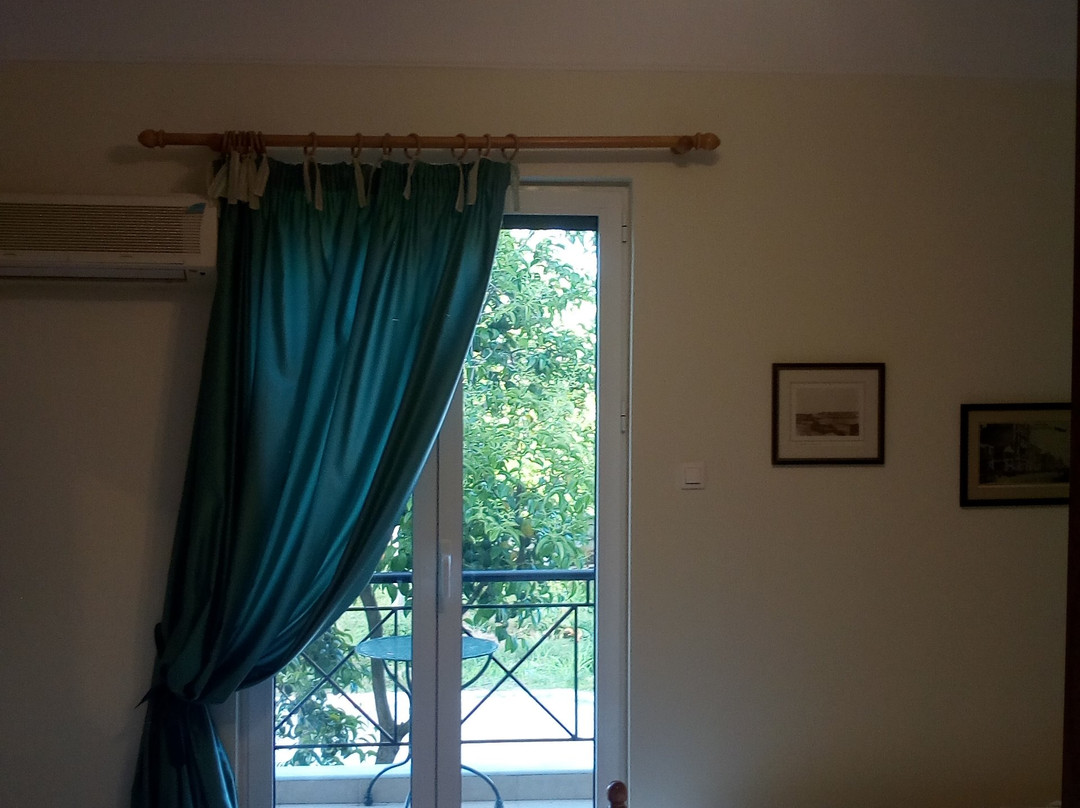 Melina Apartments主图