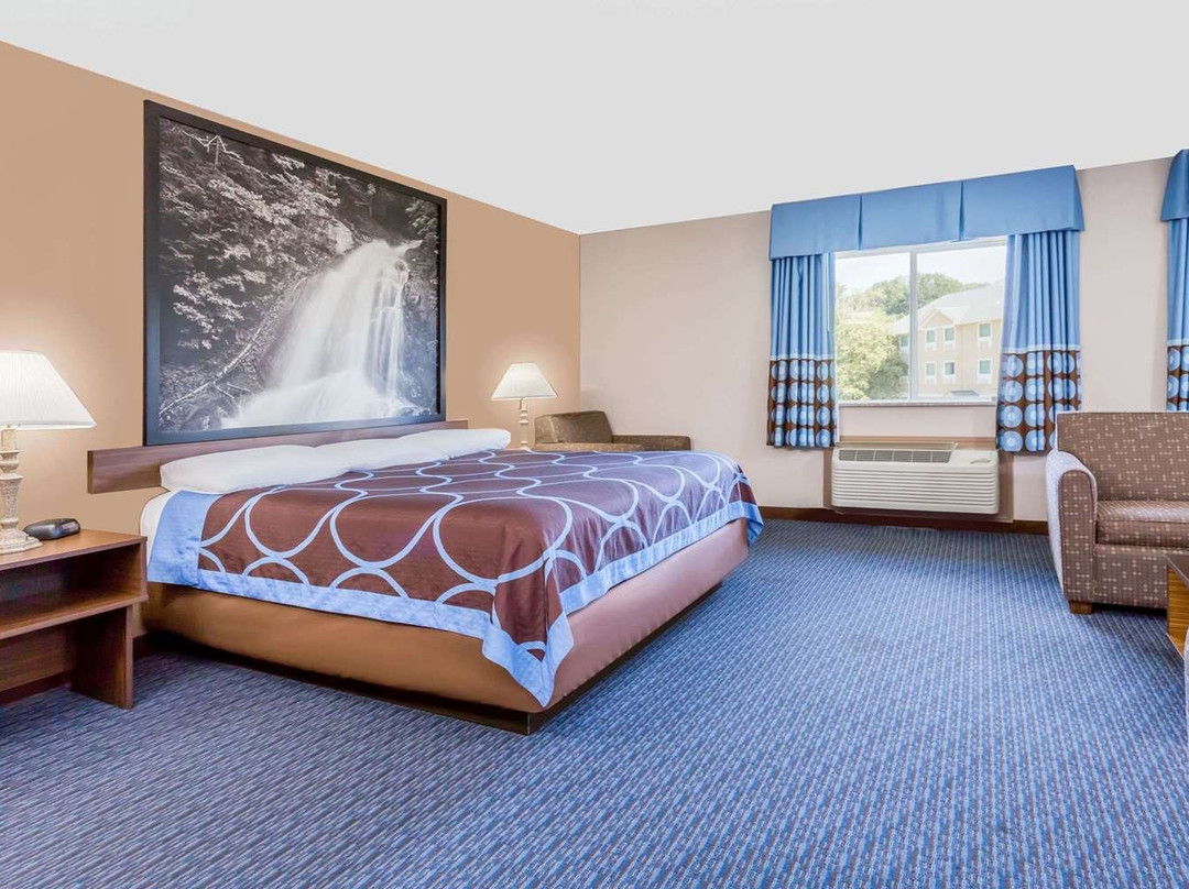 Super 8 by Wyndham El Dorado主图