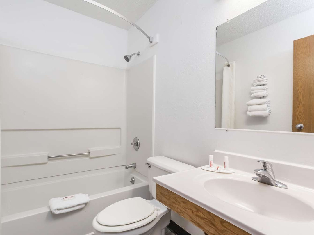 Super 8 by Wyndham Norwich主图