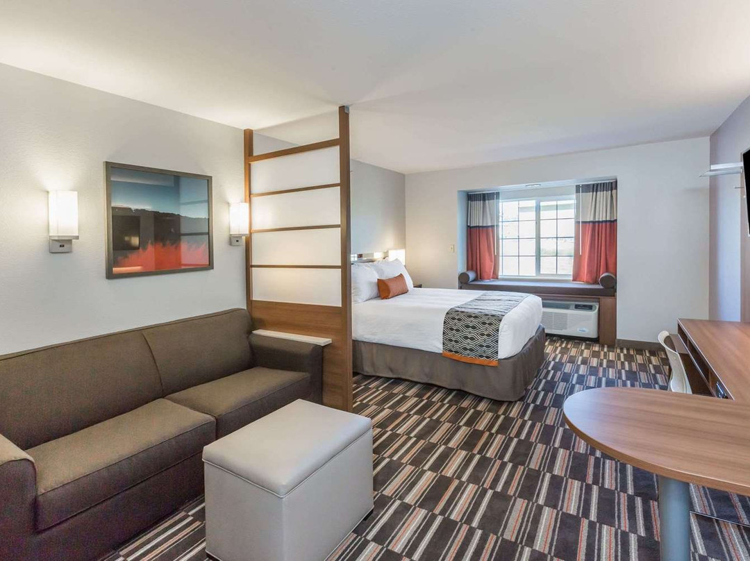 Microtel Inn & Suites By Wyndham Tioga主图