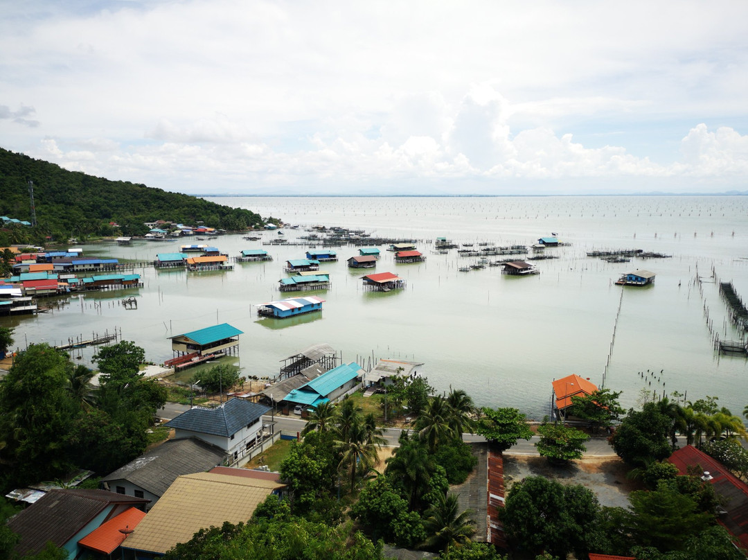 Thaksin Folklore Museum (Khatichon Wittaya)景点图片