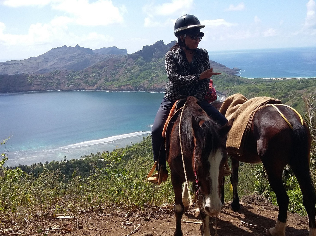 Nuku-Hiva on horseback景点图片