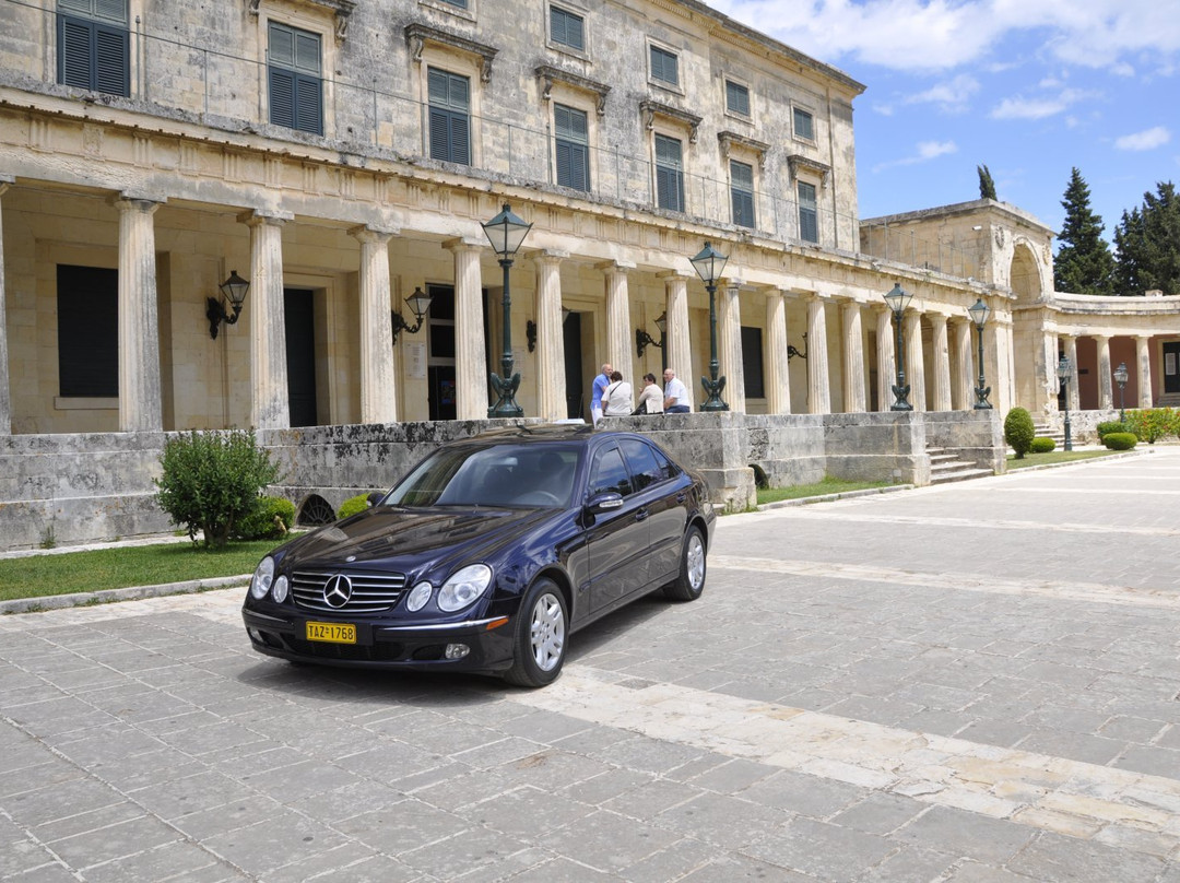 Corfu Taxi. Net-科孚市必去景点