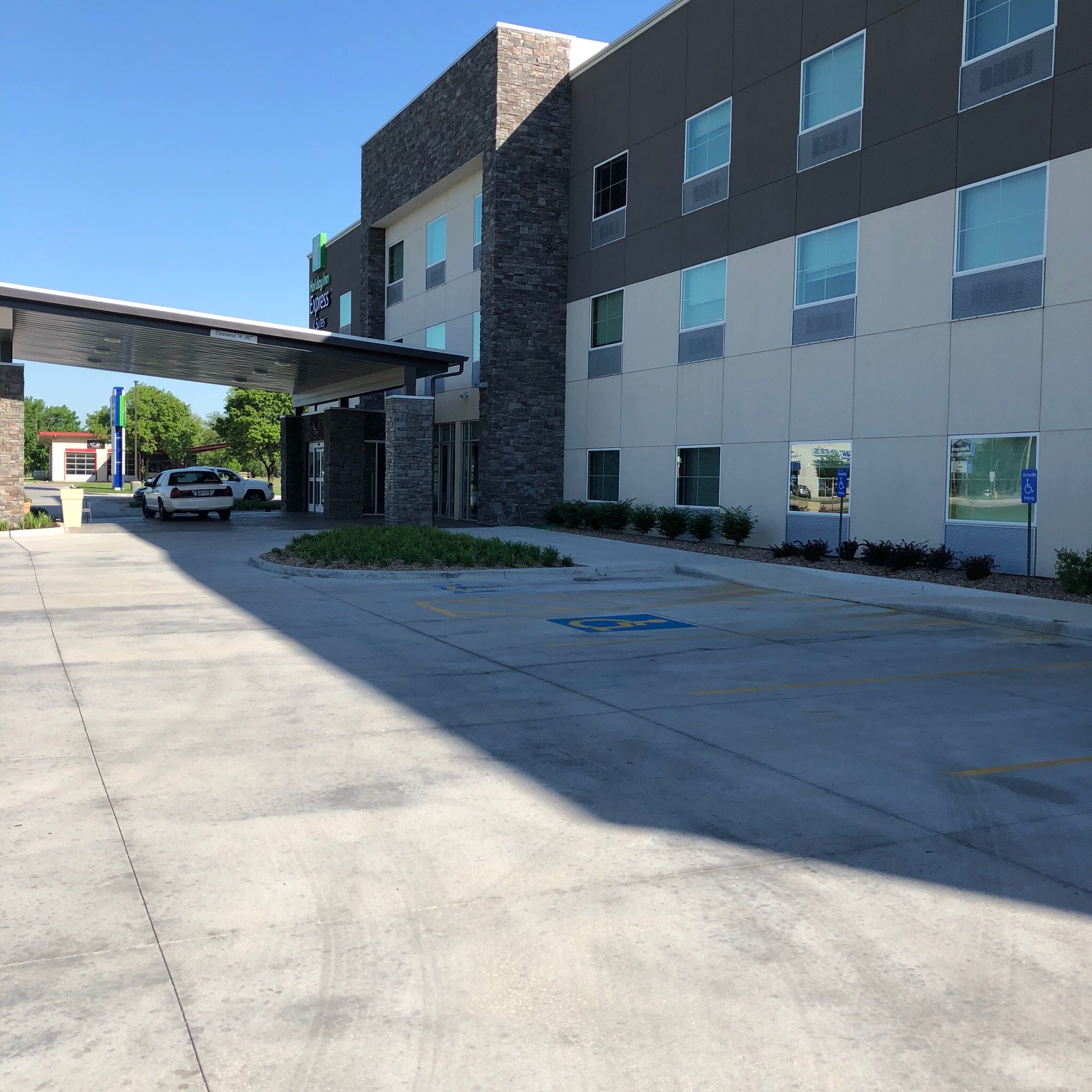 Holiday Inn Express & Suites Coffeyville By IHG-官方